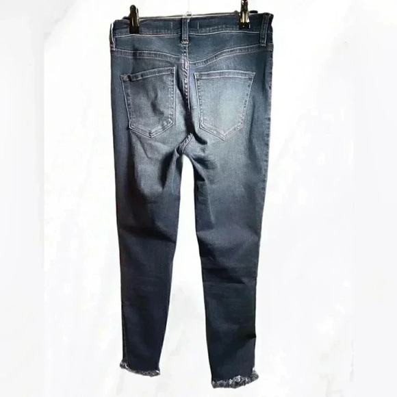 Free People distressed frayed mid rise trendy medium wash ankle denim jean 26 - Picture 2 of 4